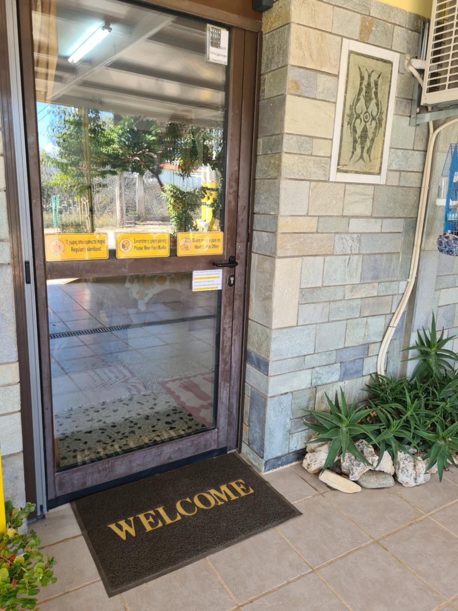 Villa George - Family Holidays เนอามากรี ภายนอก รูปภาพ