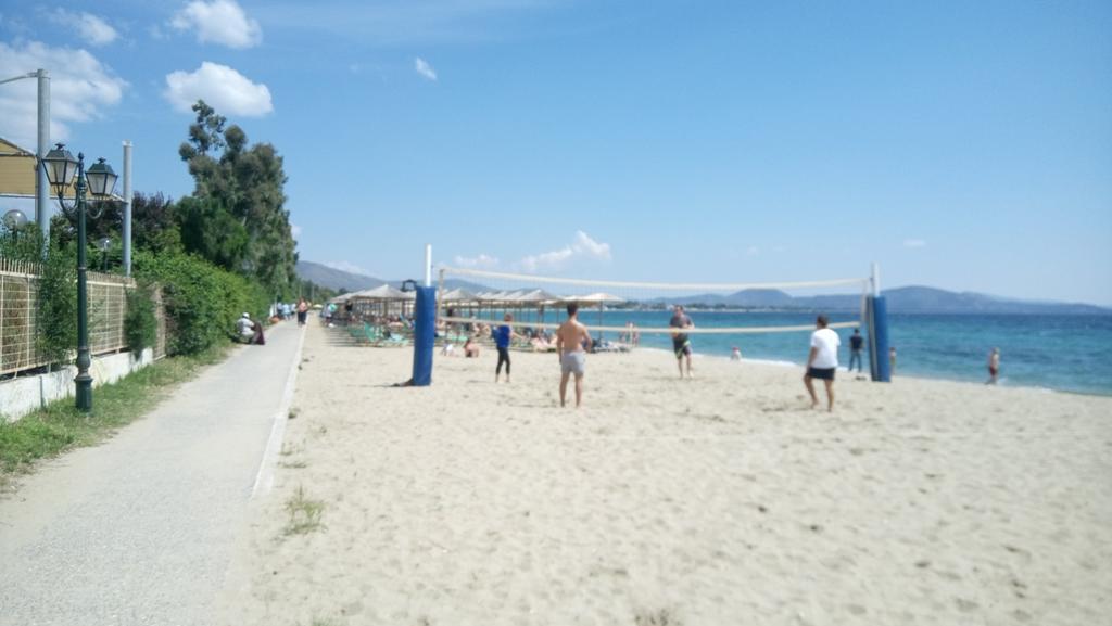 Villa George - Family Holidays เนอามากรี ภายนอก รูปภาพ