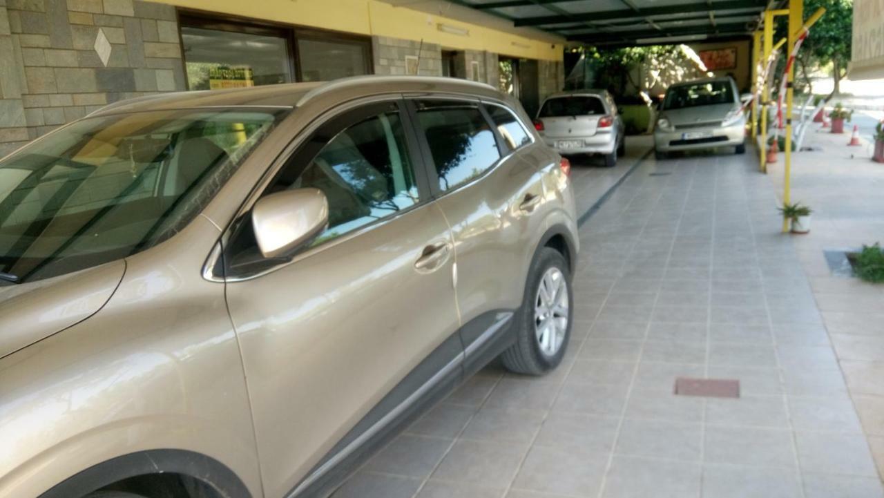 Villa George - Family Holidays เนอามากรี ภายนอก รูปภาพ